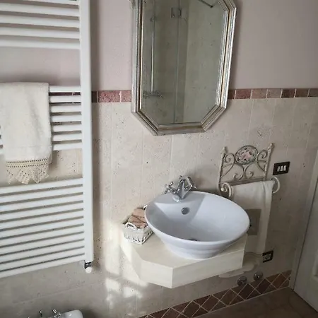 Farm stay Tenuta L'oliveta Crespina