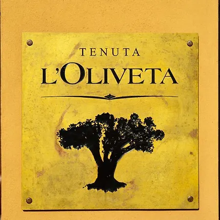 Tenuta L'oliveta Farm stay