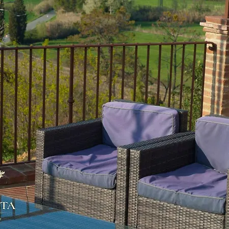 Tenuta L'oliveta * Crespina
